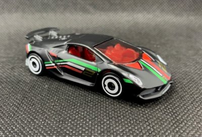 Lamborghini Sesto Elemento
