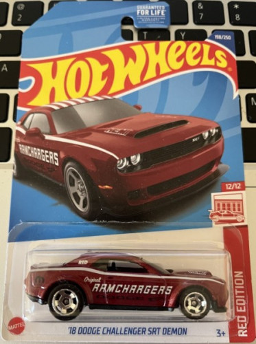 18 Dodge Challenger SRT Demon