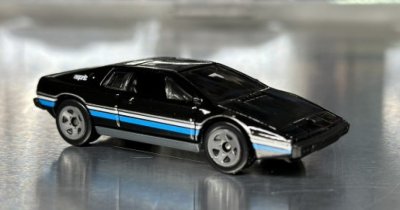 Lotus Esprit S1