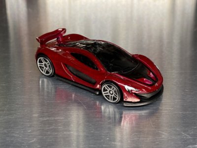 McLaren P1