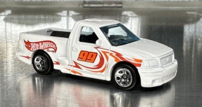 99 Ford F-150 SVT Lightning