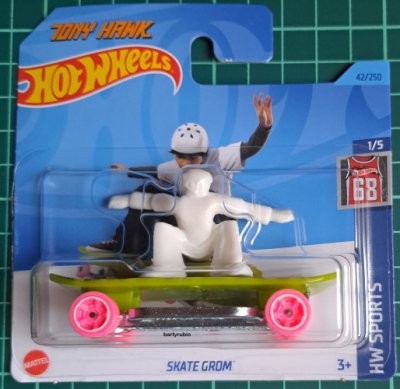 Skate Grom