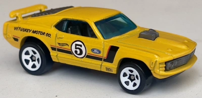 70 Ford Mustang Mach 1