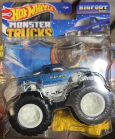 Bigfoot 4x4x4