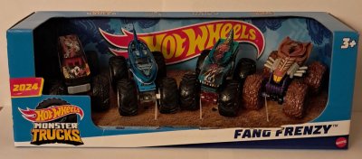 Town Hauler, Shark Wreak, Mega Wrex, Ratical Racer