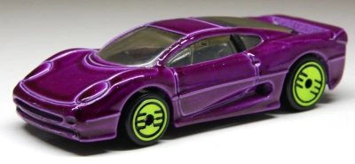 Jaguar XJ220