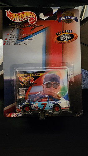 #7 Ford Taurus Geoff Bodine