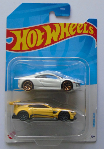 17 Acura NSX & Aston Martin Vantage GTE