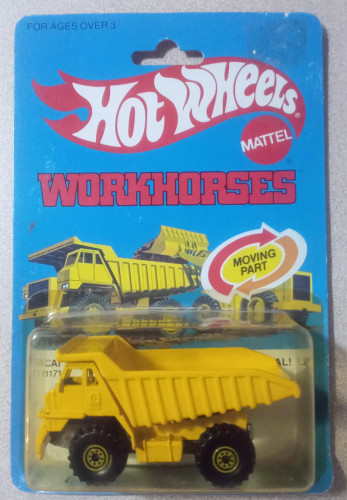 CAT Dump Truck