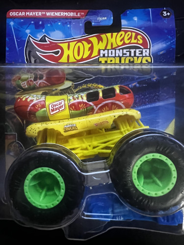 Oscar Mayer Wienermobile