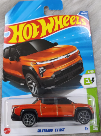 Silverado EV RST