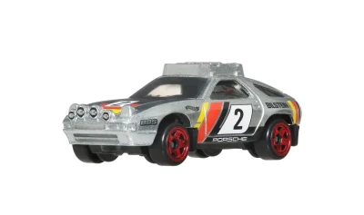 Porsche 928S Safari