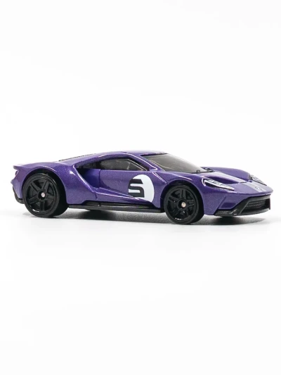 17 Ford GT