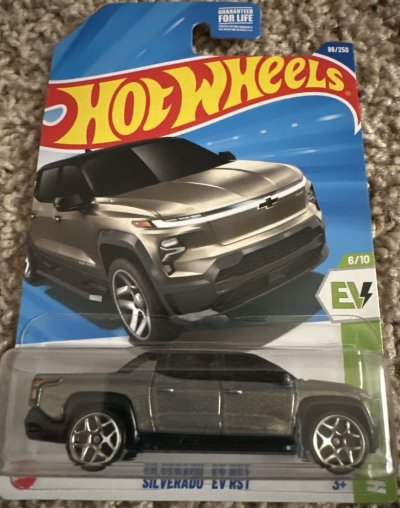 Silverado EV RST