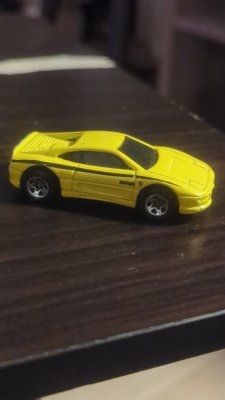 Ferrari F355