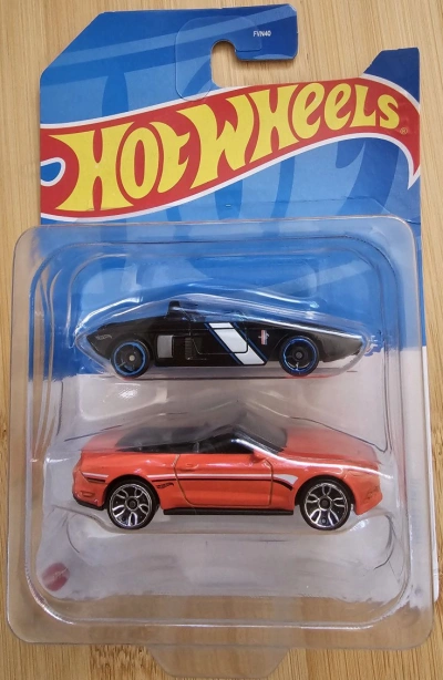 62 Ford Mustang Concept & 2015 Ford Mustang GT Convertible