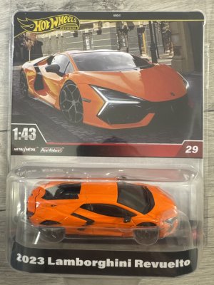 2023 Lamborghini Revuelto