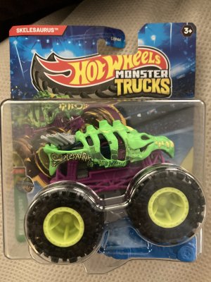 Skelesaurus