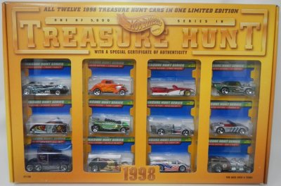 JC Penny Treasure Hunt Set