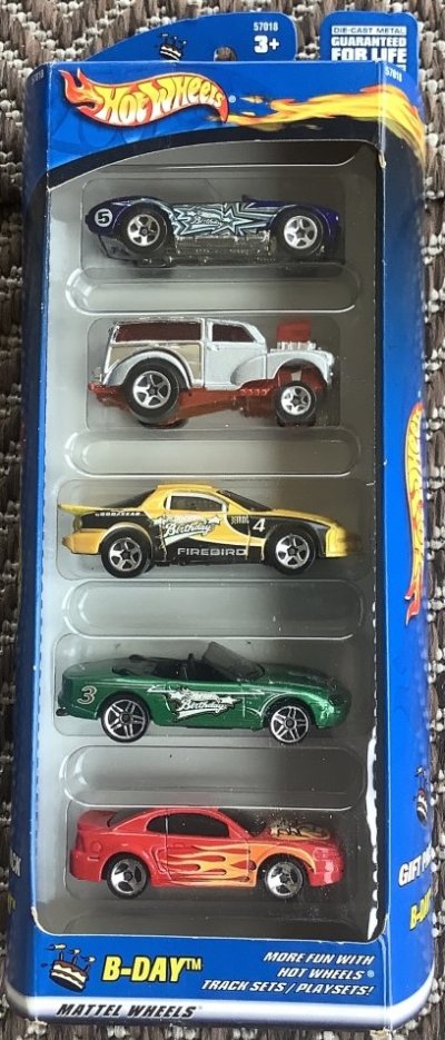 B-Day Gift 5-Pack