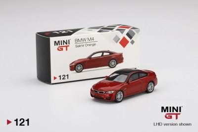 BMW M4 (F82) Sakhir Orange