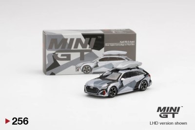 Audi RS6 Avant Silver Digital Camouflage w/ Roof Box