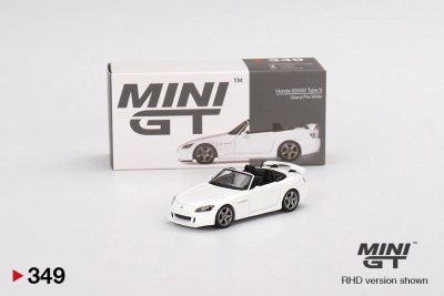 Honda S2000 (AP2) Type S Grand Prix White