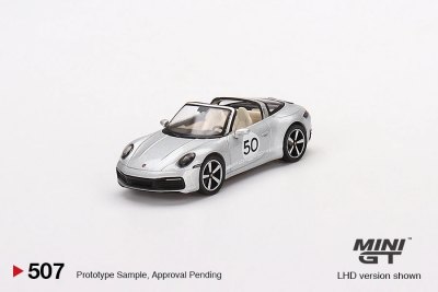 Porsche 911 Targa 4S Heritage Design Edition GT