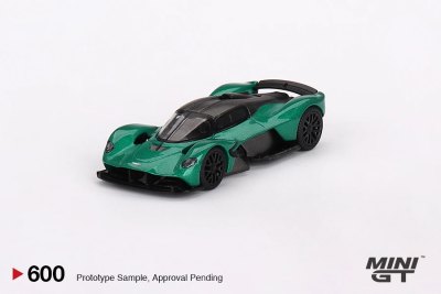 Aston Martin Valkyrie Aston Martin Racing Green