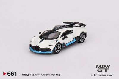 Bugatti Divo White