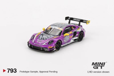 Porsche 911 GT3 R #27 HubAuto Racing 2023 FIA GT World Cup 70th Macau Grand Prix