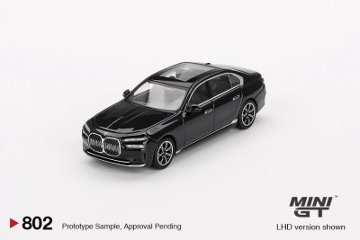 BMW i7 xDrive60 Black Sapphire
