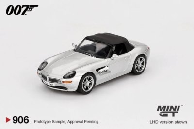 BMW Z8 "The World Is Not Enough"