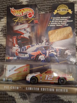 Ford Taurus Penske/Kranefuss Racing #12