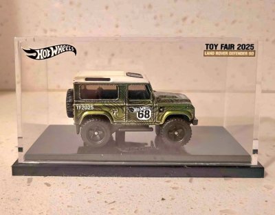 Land Rover Defender 90