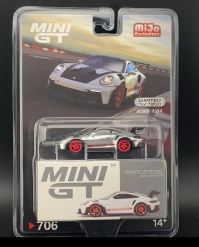 Porsche 911 (992) GT3 RS Weissach Package