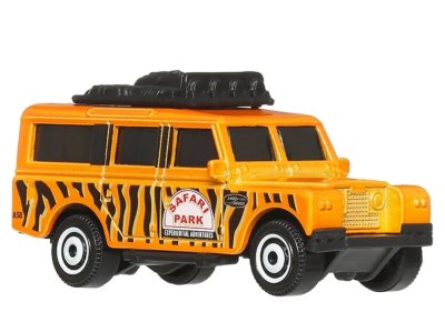 65 Land Rover Gen II Safari