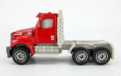 Western Star 49X Day Cab Tractor