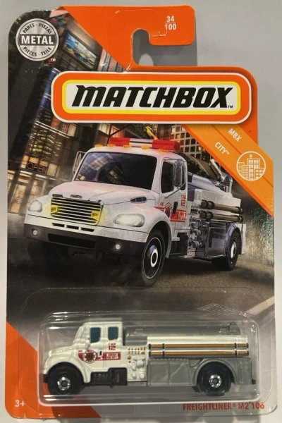 Freightliner M2 106