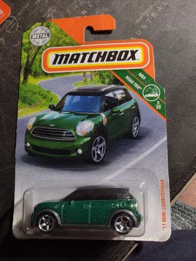 11 MINI Countryman