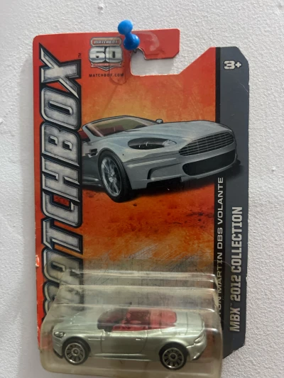 Aston Martin DBS Volante