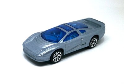 Jaguar XJ220