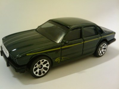 Jaguar XJ6