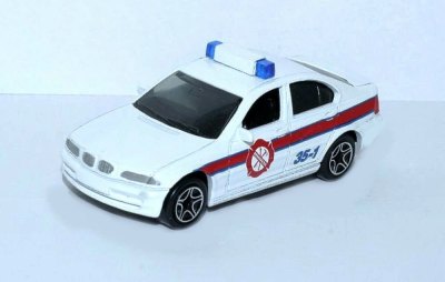 BMW 328i