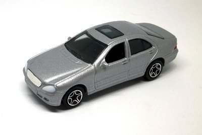 Mercedes-Benz S500