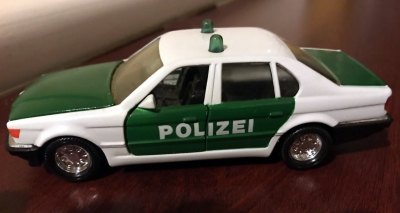 BMW 750i Polizei