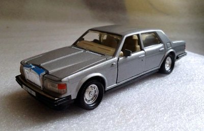 Rolls-Royce Silver Spirit