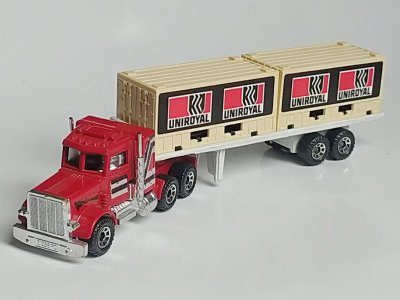 Peterbilt Articulated Trailer Double Container