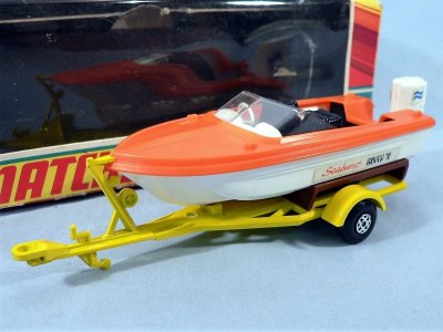 Sea Burst Power Boat and Trailer