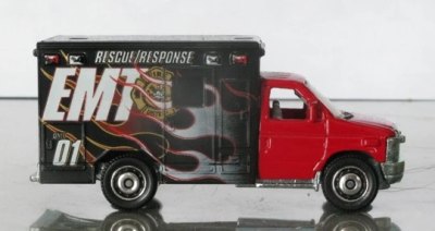 Ford E-350 Ambulance